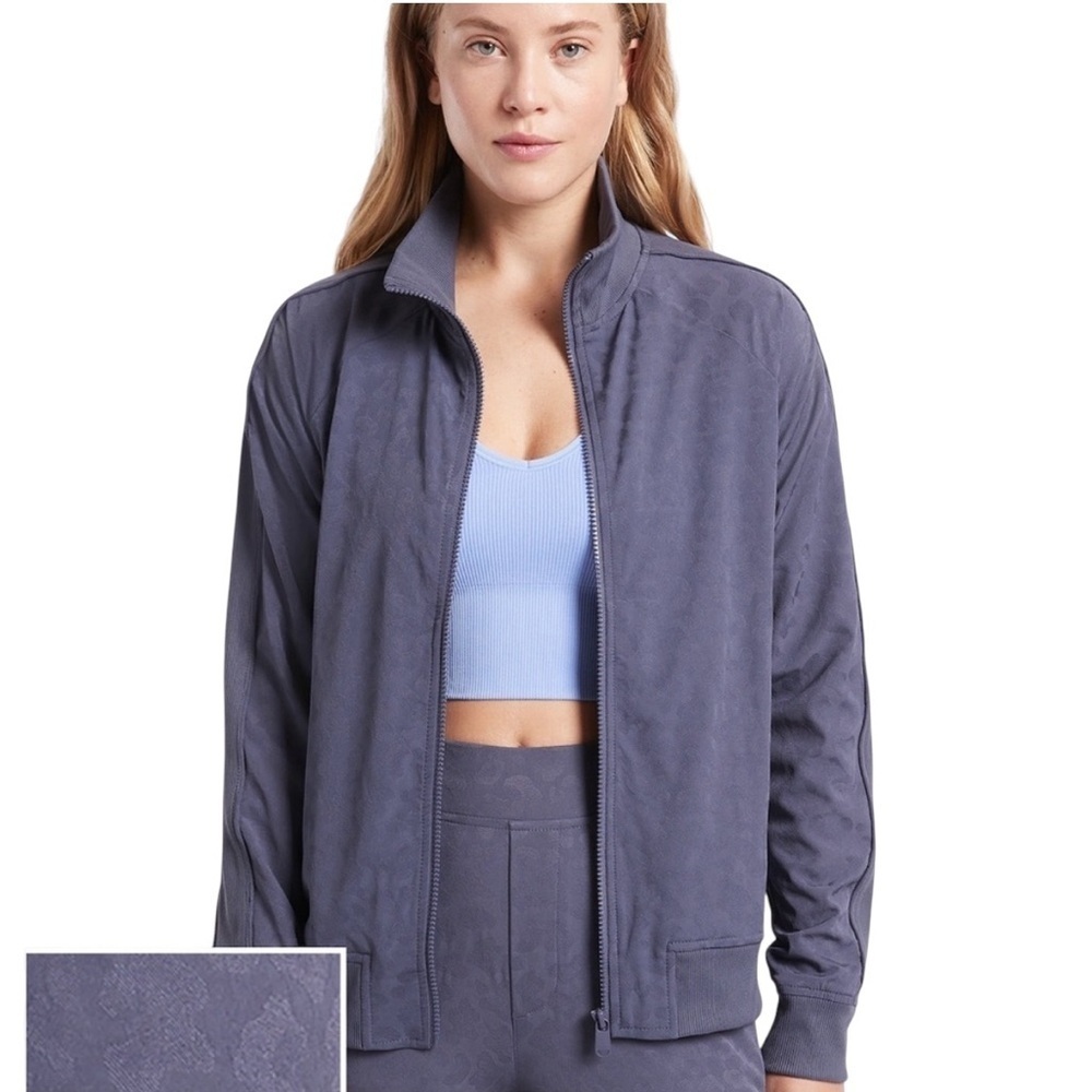Athleta Brooklyn Bomber Jacket Size XL Blue Leopard Printed